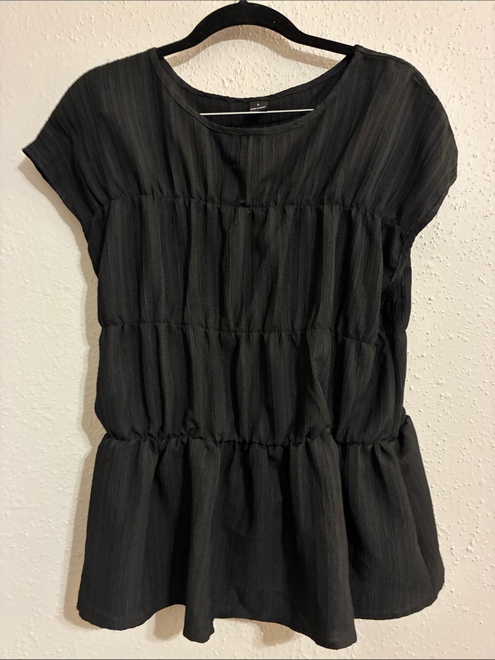 SHEIN Black Short-Sleeve Tiered Peplum Tunic Top